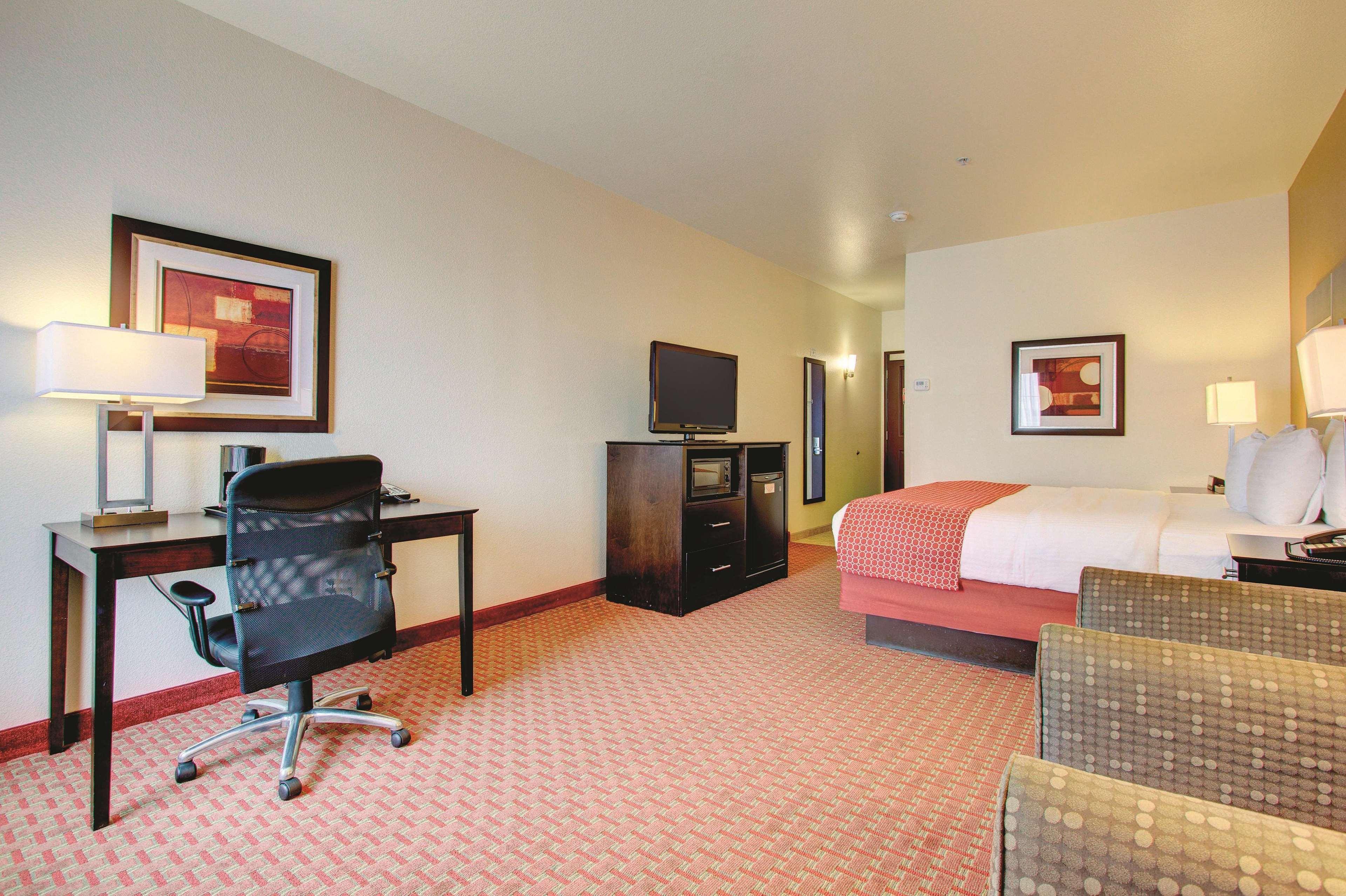La Quinta By Wyndham Denver Gateway Park Exterior foto
