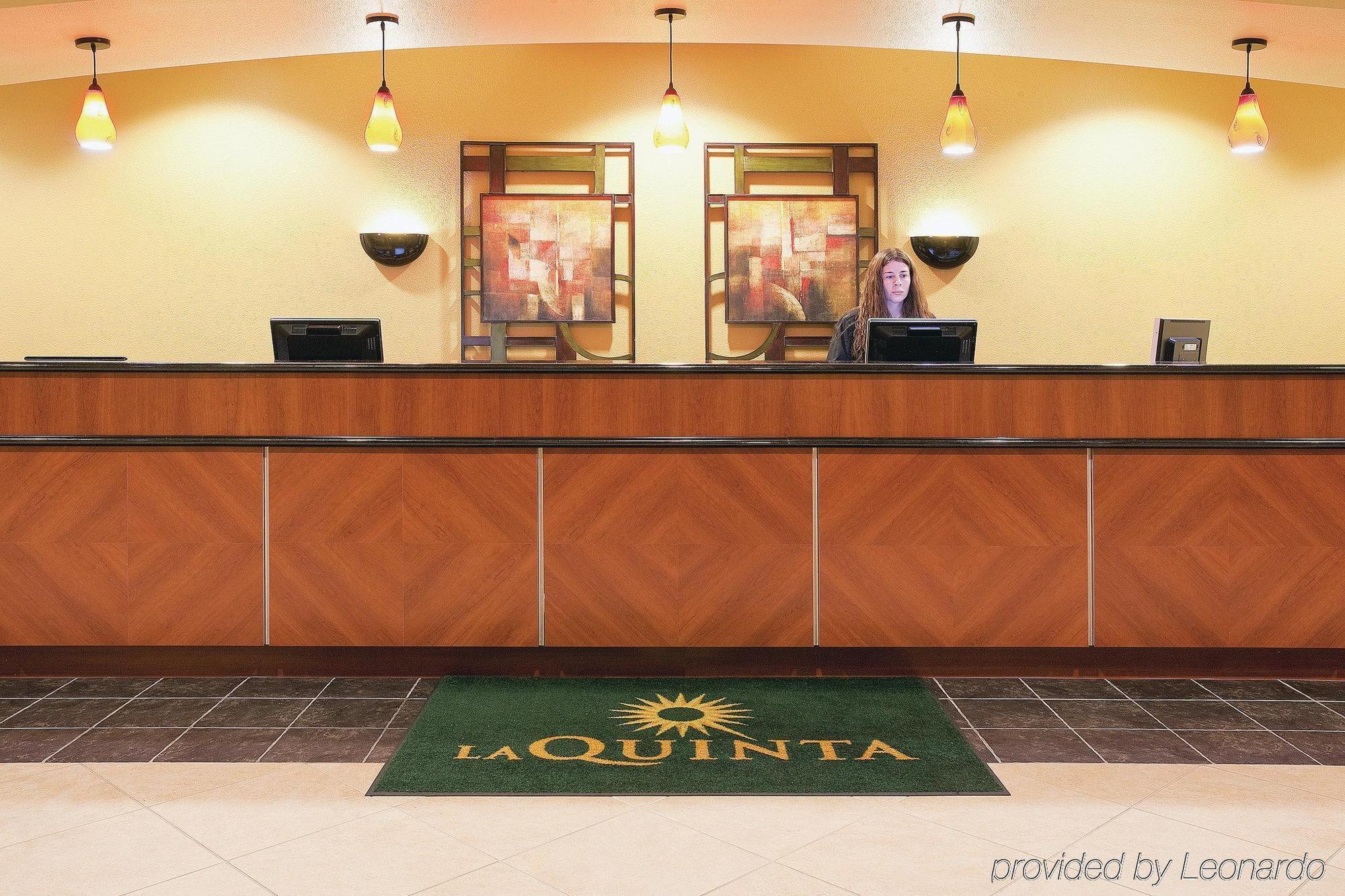 La Quinta By Wyndham Denver Gateway Park Interior foto